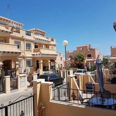 3 Bedroom Townhouse In Alicante, Orihuela 外观 照片