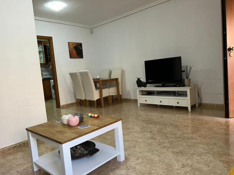 3 Bedroom Townhouse In Alicante, Orihuela 外观 照片