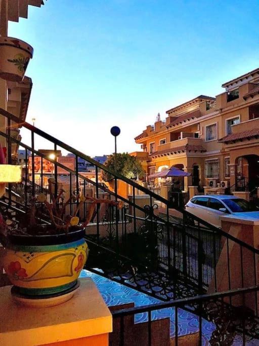 3 Bedroom Townhouse In Alicante, Orihuela 外观 照片